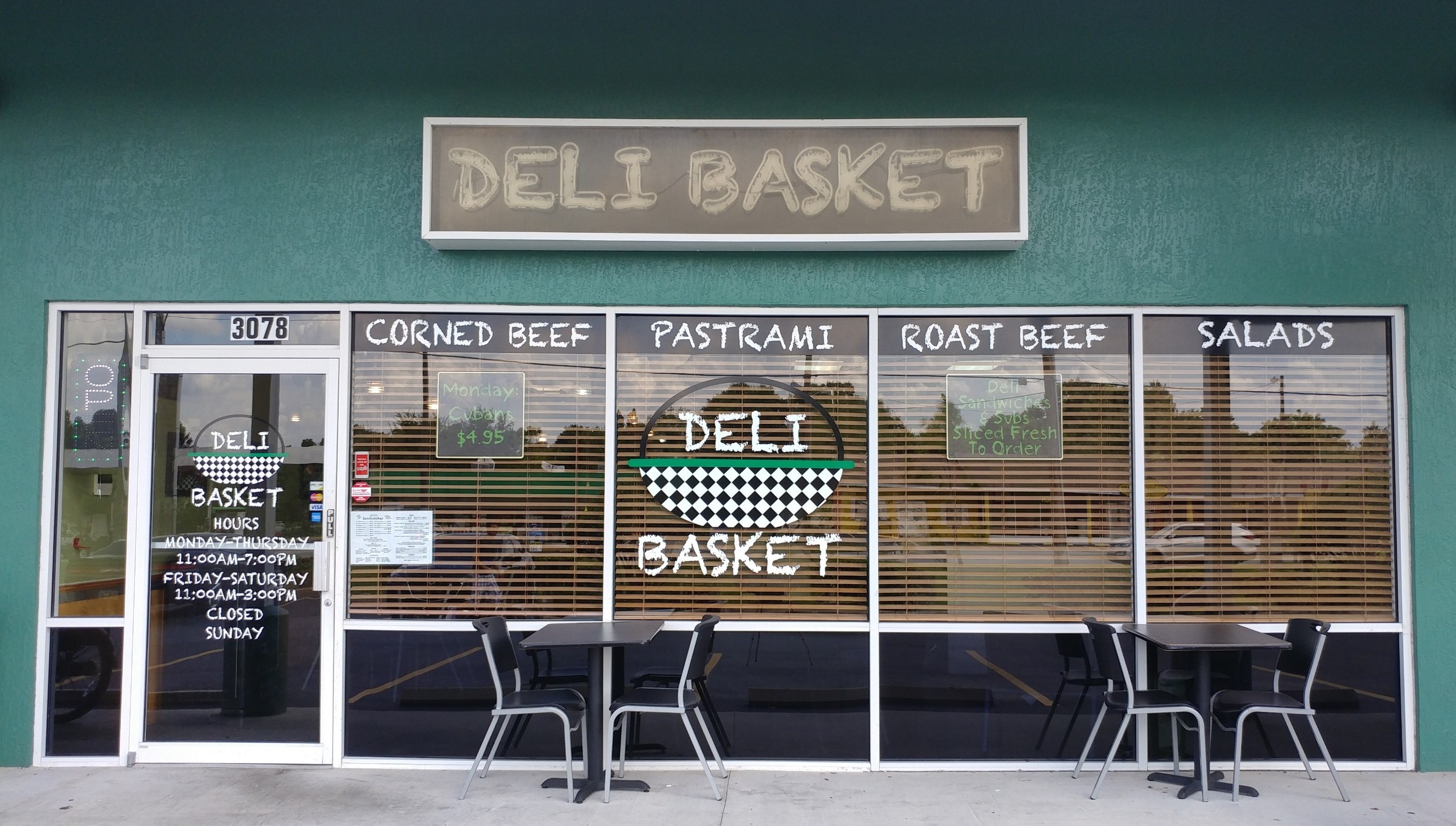 Deli Basket